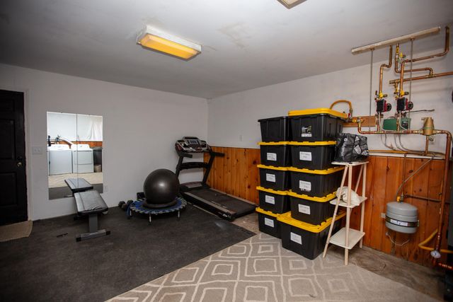 8 Northwood Avenue, Peru, NY 12972