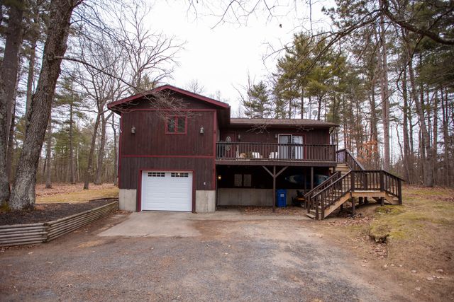 8 Northwood Avenue, Peru, NY 12972