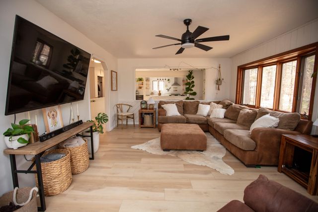 8 Northwood Avenue, Peru, NY 12972