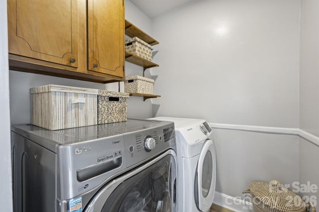 6234 Ashcrest Drive, Charlotte, NC 28217