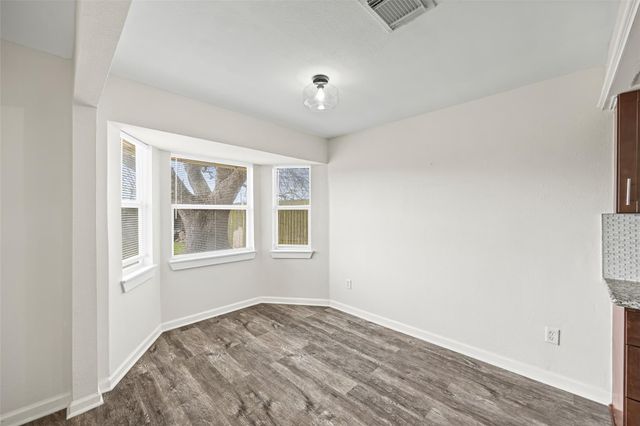 3501 Old Oaks Drive, Baytown, TX 77521