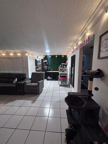 8850 SW 123rd Ct H107, Miami, FL 33186