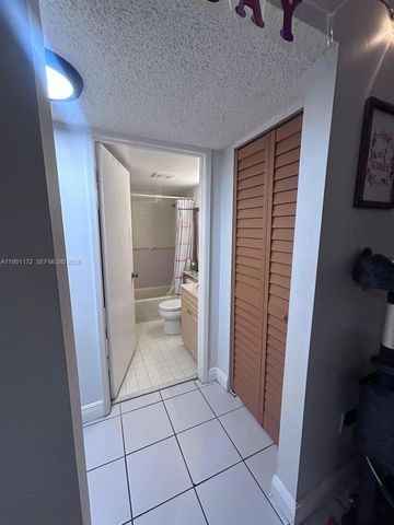 8850 SW 123rd Ct H107, Miami, FL 33186