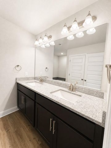 2031 Emerald Lake Trail, Dayton, TX 77535