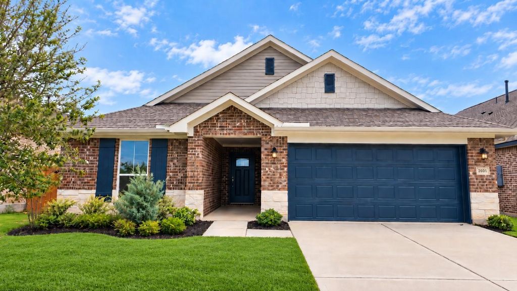 2031 Emerald Lake Trail, Dayton, TX 77535
