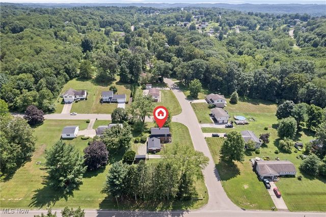 11167 Northwood Avenue NE, Bolivar, OH 44612