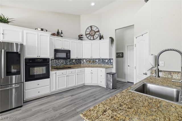 2461 East Deerskin Street, Pahrump, NV 89048