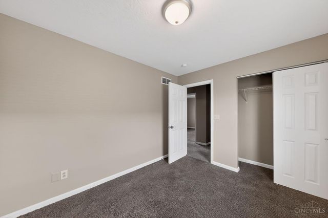6473 Betts Avenue, North College Hill, OH 45239