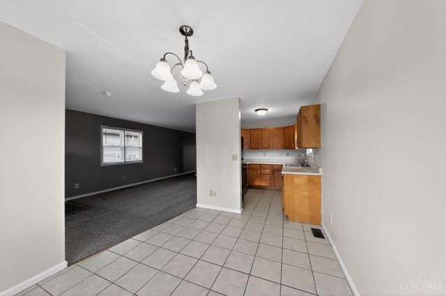 6473 Betts Avenue, North College Hill, OH 45239