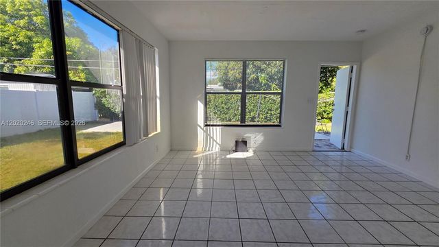 525 NE 132nd Ter 525 or 527, North Miami, FL 33161