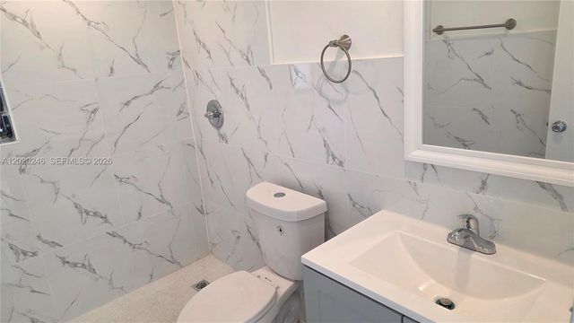 525 NE 132nd Ter 525 or 527, North Miami, FL 33161