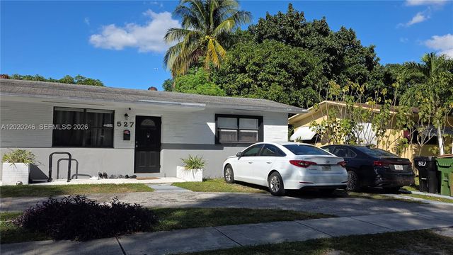 525 NE 132nd Ter 525 or 527, North Miami, FL 33161