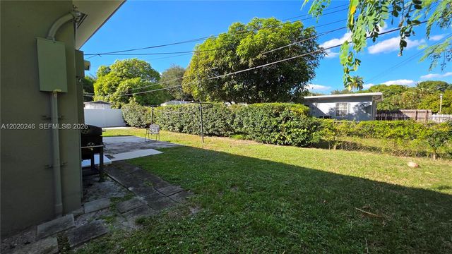525 NE 132nd Ter 525 or 527, North Miami, FL 33161