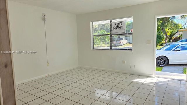 525 NE 132nd Ter 525 or 527, North Miami, FL 33161