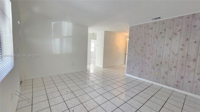 525 NE 132nd Ter 525 or 527, North Miami, FL 33161