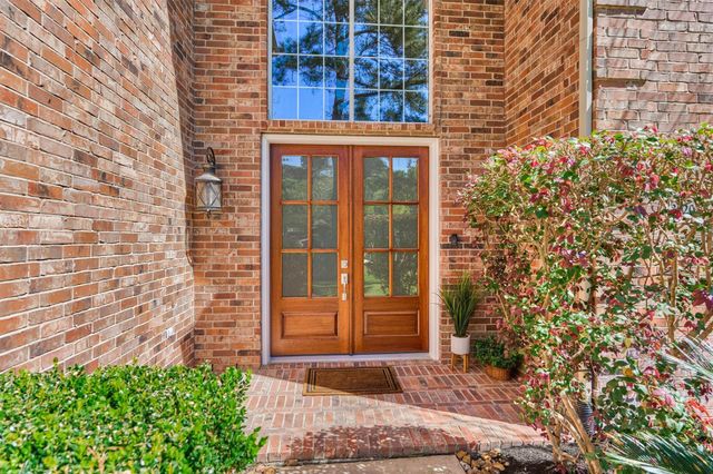 30202 W Legends Trail Drive, Spring, TX 77386