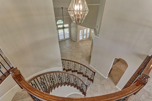 30202 W Legends Trail Drive, Spring, TX 77386