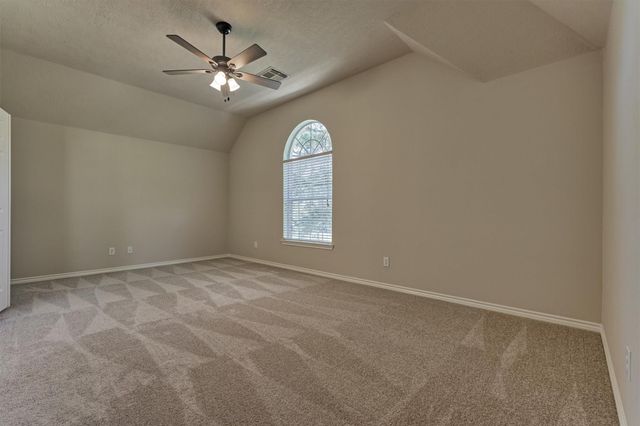 30202 W Legends Trail Drive, Spring, TX 77386