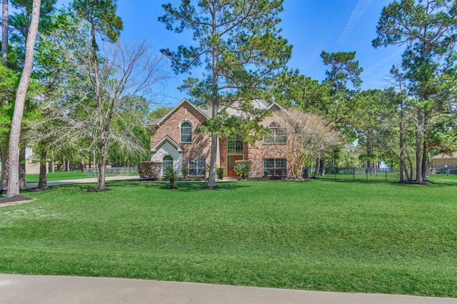 30202 W Legends Trail Drive, Spring, TX 77386
