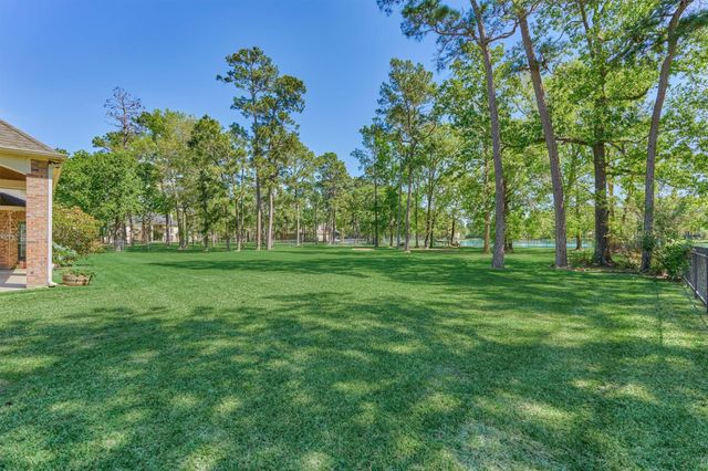 30202 W Legends Trail Drive, Spring, TX 77386
