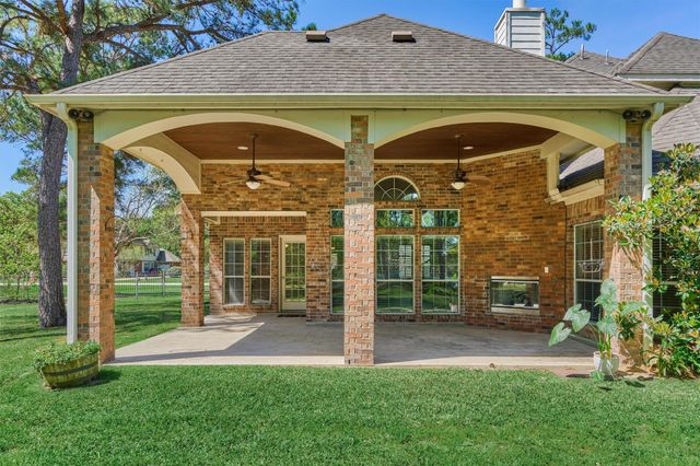 30202 W Legends Trail Drive, Spring, TX 77386