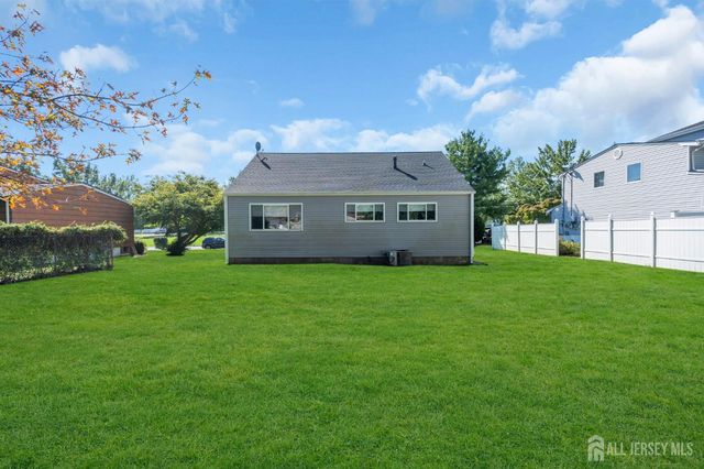80 Throckmorton Lane, Old Bridge, NJ 08857