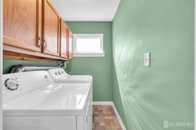 80 Throckmorton Lane, Old Bridge, NJ 08857