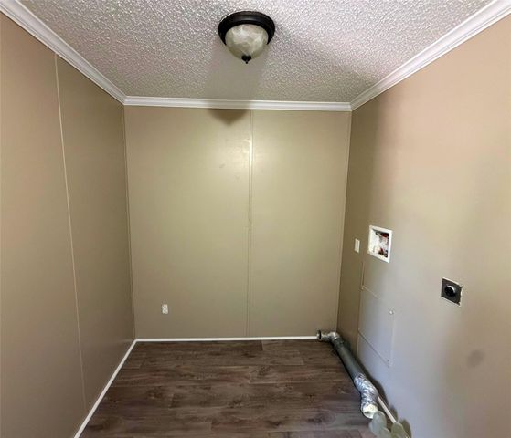503 7th Street, San Leon, TX 77539