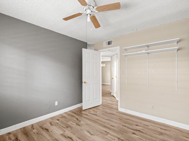 5109 W Menlo Avenue, Fresno, CA 93722