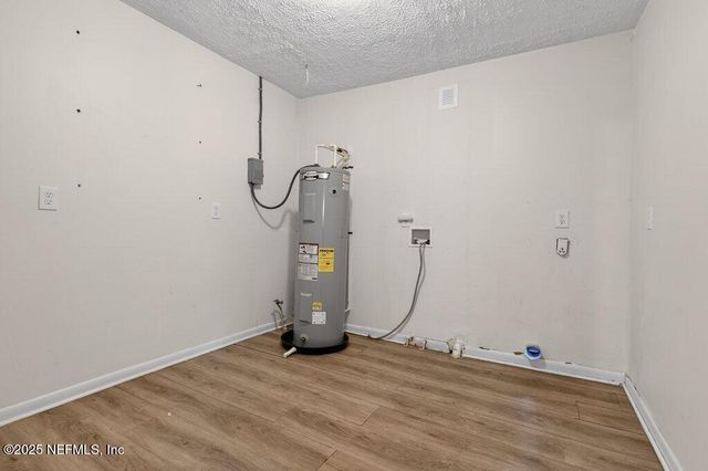 1131 PANGOLA Drive, Jacksonville, FL 32205