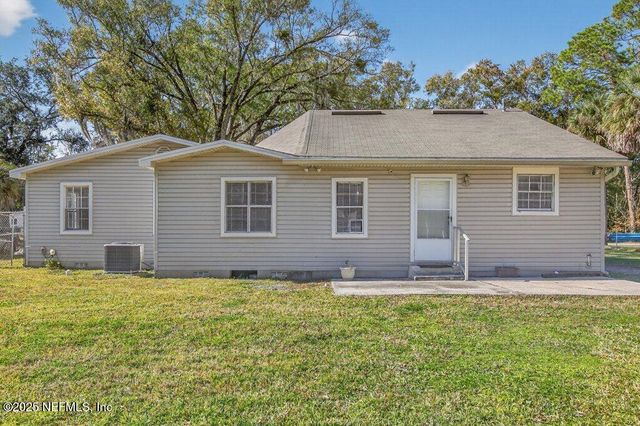 1131 PANGOLA Drive, Jacksonville, FL 32205