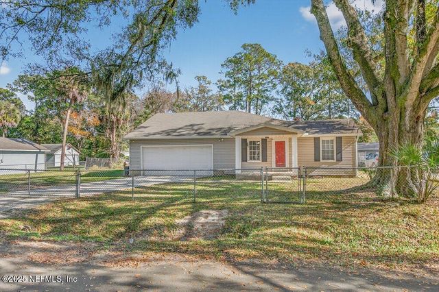 1131 PANGOLA Drive, Jacksonville, FL 32205