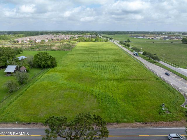300b Blk Duhon Road, Lafayette, LA 70506