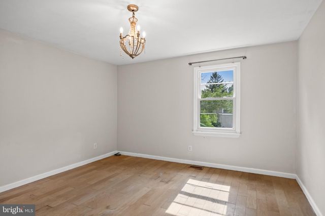 2005 CHAPEL AVE W, Cherry Hill, NJ 08002