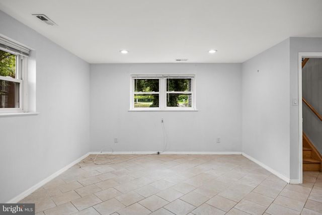 2005 CHAPEL AVE W, Cherry Hill, NJ 08002