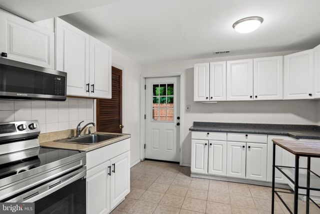 2005 CHAPEL AVE W, Cherry Hill, NJ 08002