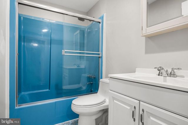 2005 CHAPEL AVE W, Cherry Hill, NJ 08002