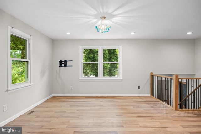 2005 CHAPEL AVE W, Cherry Hill, NJ 08002