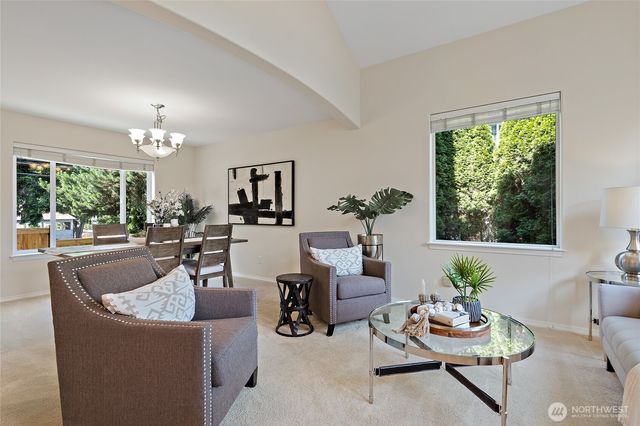 13235 124th Court NE, Kirkland, WA 98034