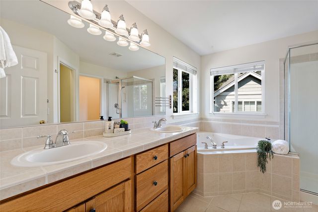13235 124th Court NE, Kirkland, WA 98034