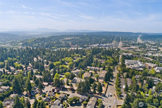 13235 124th Court NE, Kirkland, WA 98034