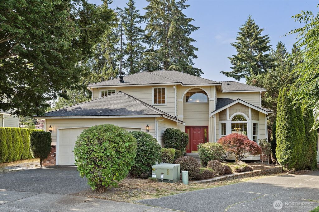 13235 124th Court NE, Kirkland, WA 98034