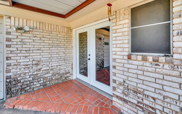 216 Texas Avenue, Hewitt, TX 76643