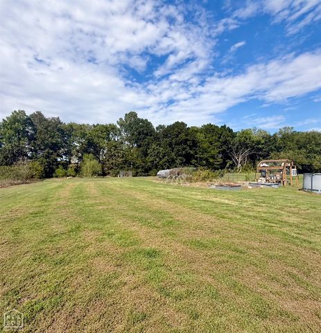 389 County Road 313, Jonesboro, AR 72401