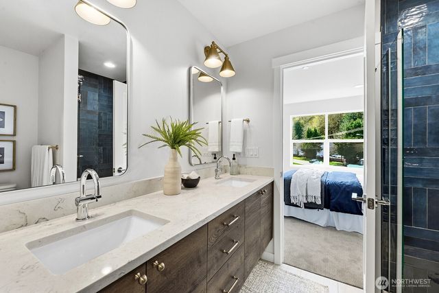 749 7th Avenue NW, Issaquah, WA 98027