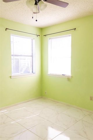 8423 Grand Knolls Drive, Houston, TX 77083