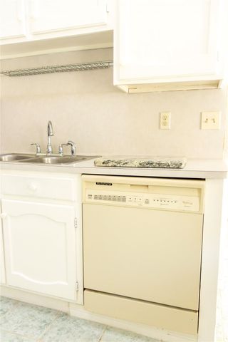 8423 Grand Knolls Drive, Houston, TX 77083