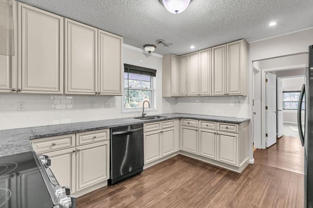 117 Alma Drive, Ladson, SC 29456