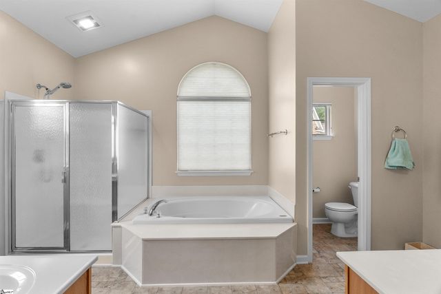 17 Alamosa Court, Simpsonville, SC 29681