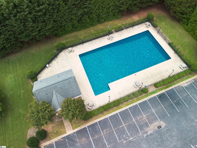 17 Alamosa Court, Simpsonville, SC 29681